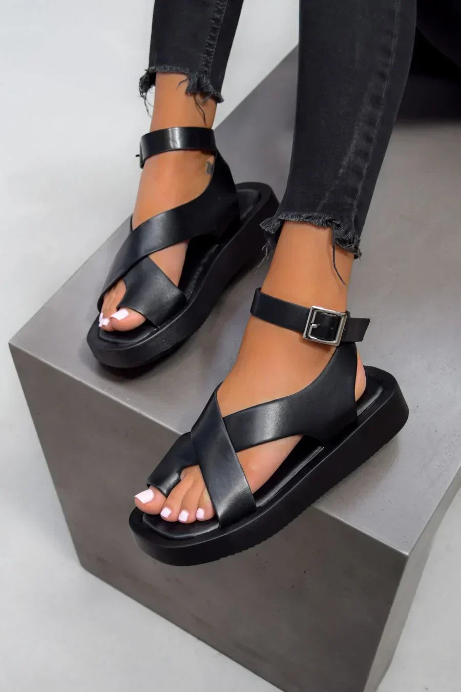 JO | | Thick gladiator sandals