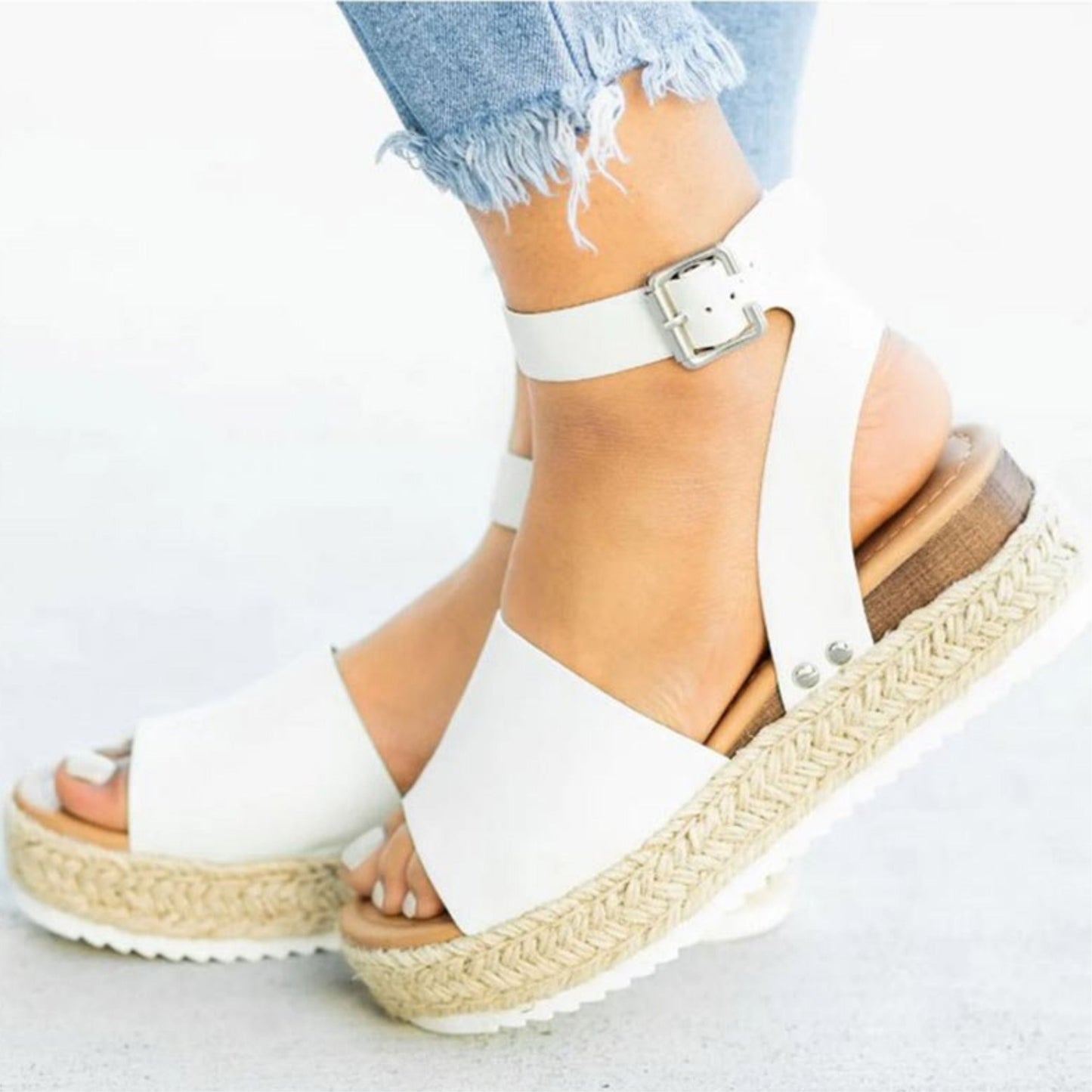JO | | Women's platform sandals with adjustable ankle strap