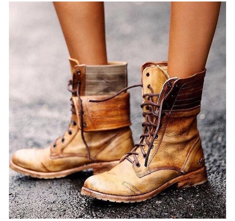 JO | Elegant boots with front lacing