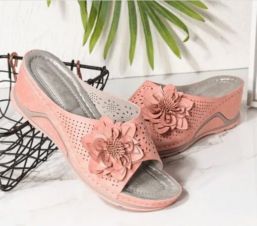 JO | | Orthopaedic sandals made of soft leather with arch support
