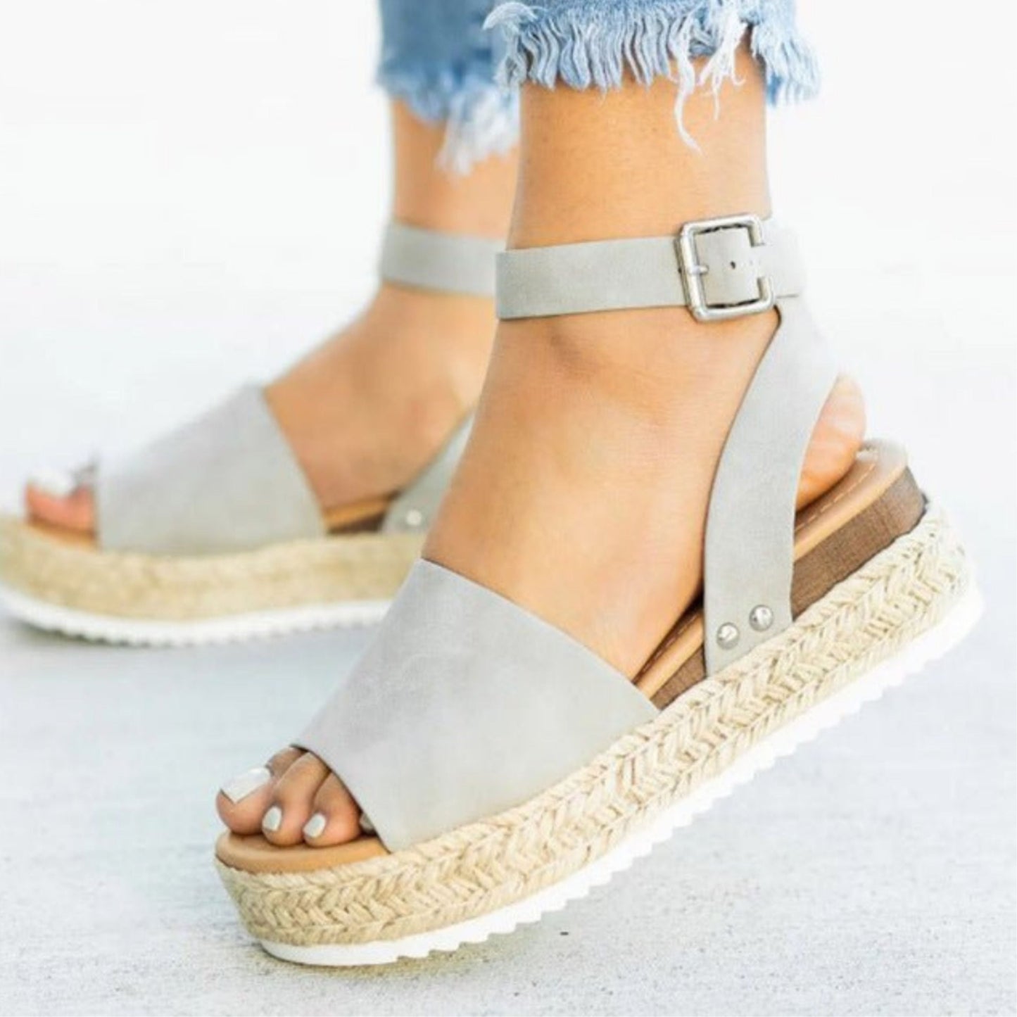 JO | | Women's platform sandals with adjustable ankle strap