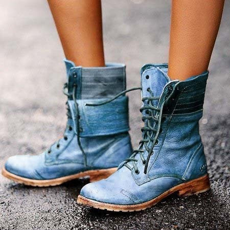 JO | Elegant boots with front lacing