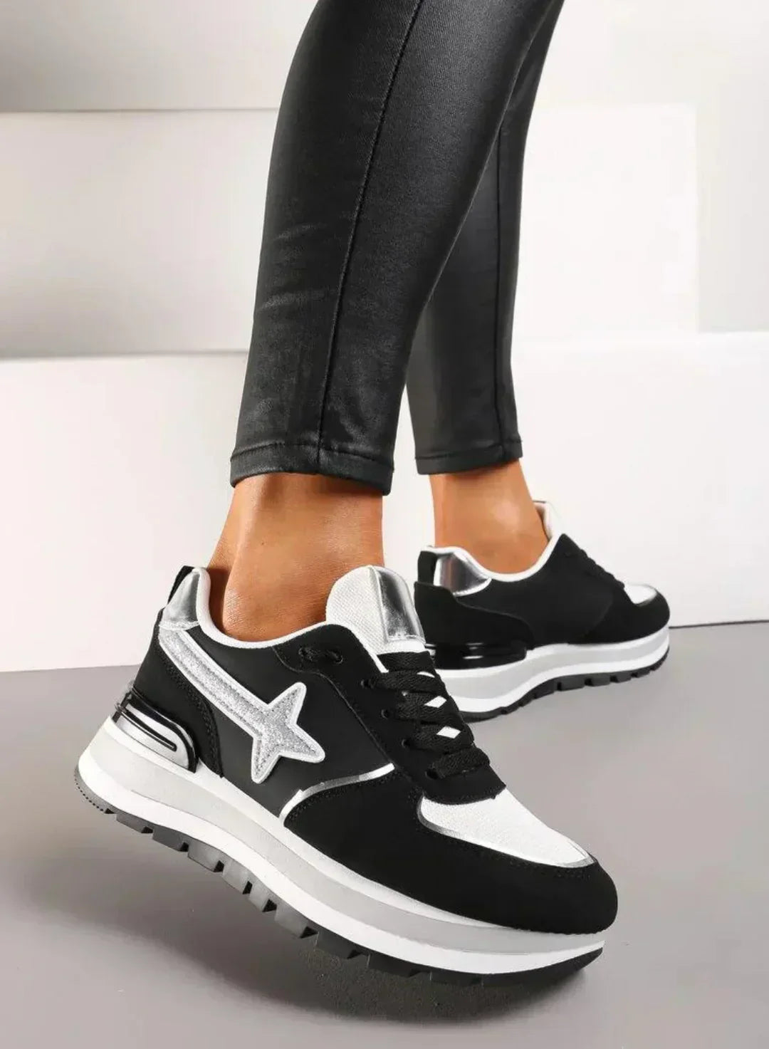 JO | Versatile and comfortable general sneakers