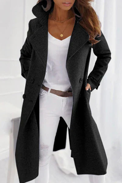 JO | Uncomplicated and stylish winter coat