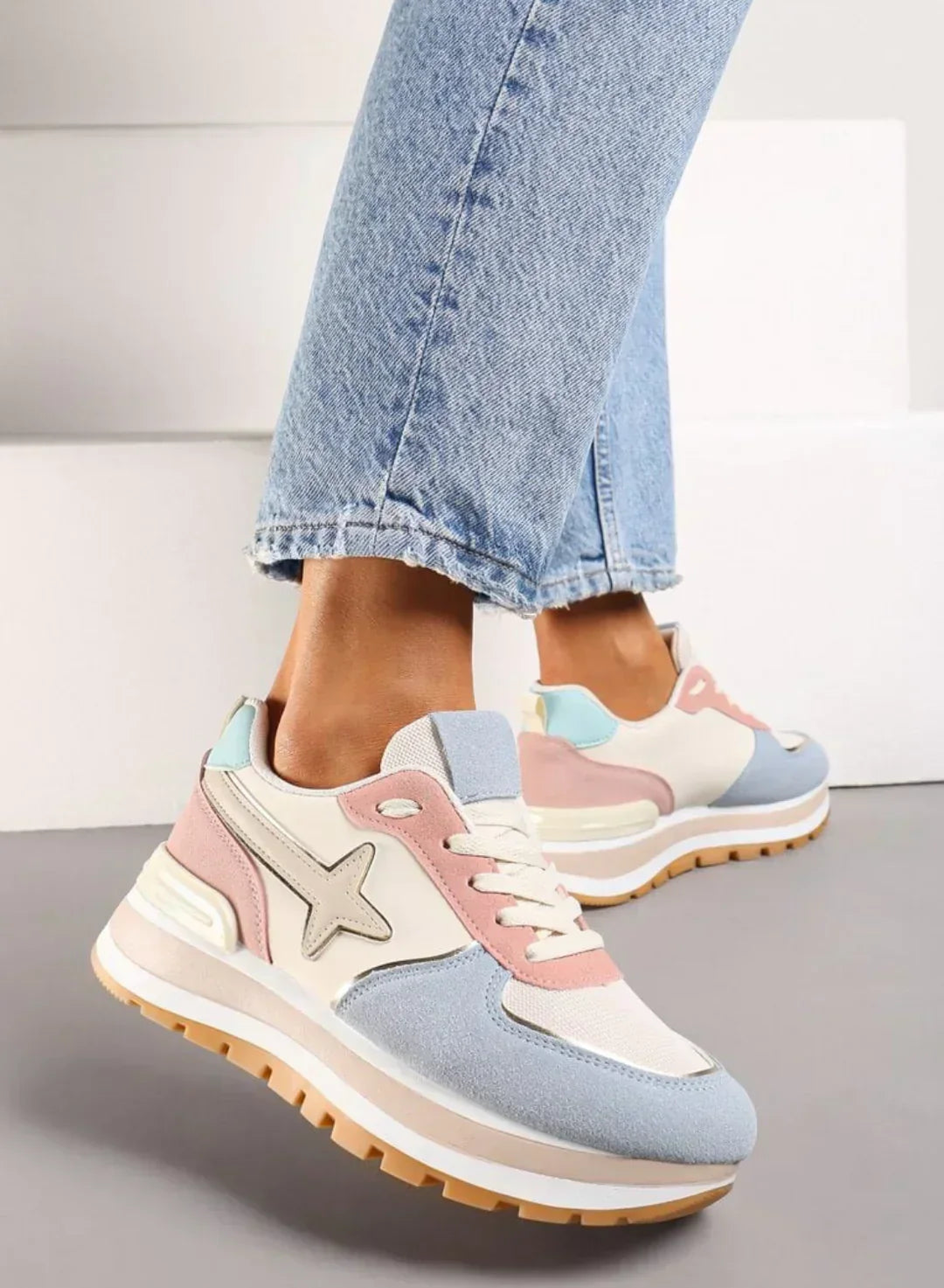 JO | Versatile and comfortable general sneakers