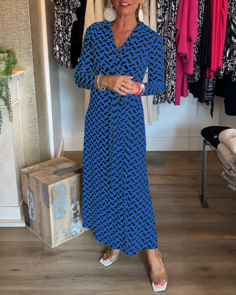 JO | Dresses with slimming features and prints