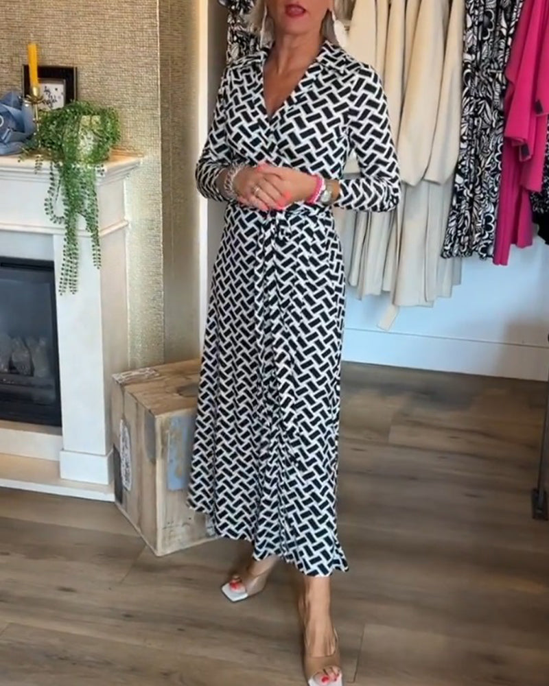 JO | Dresses with slimming features and prints