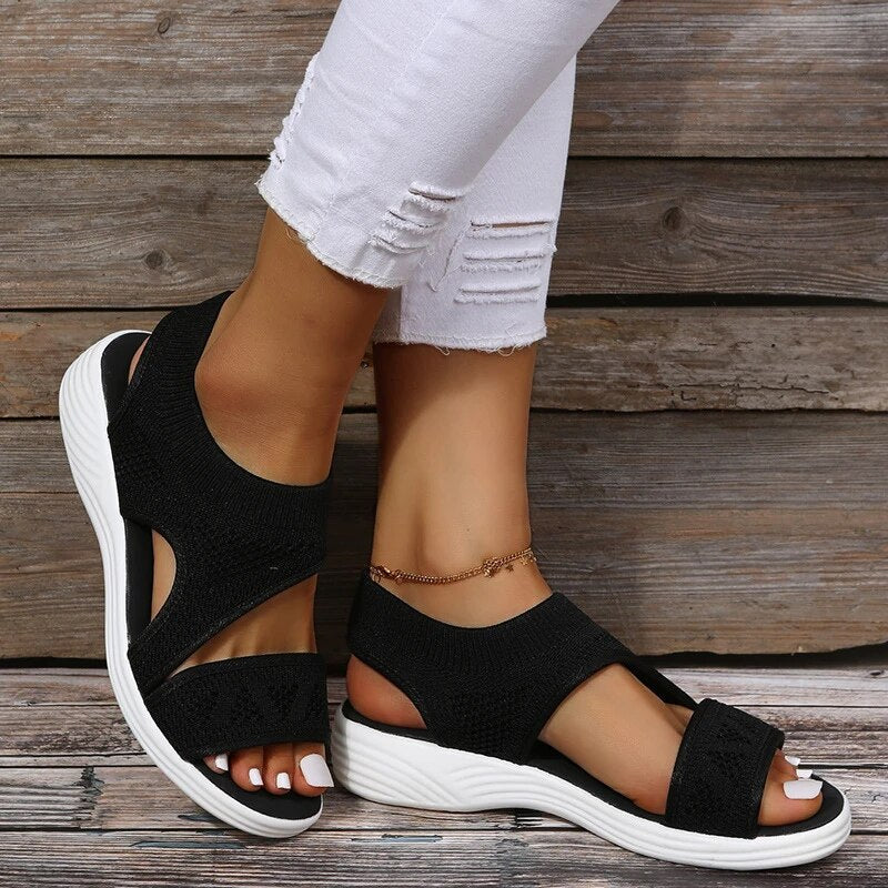 JO | | Orthopaedic sandals with fishtail pattern