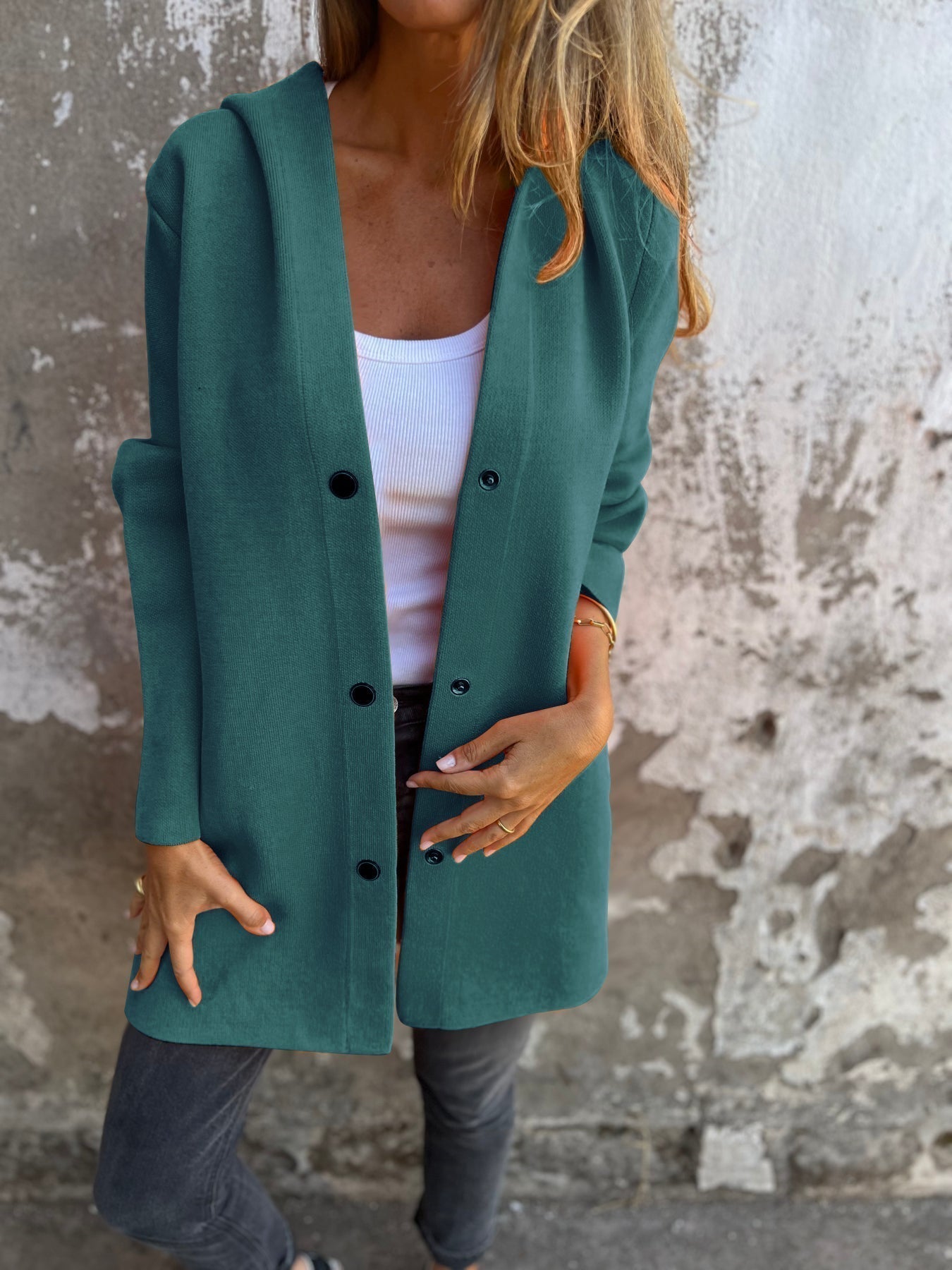 JO | Relaxed and timeless winter jacket