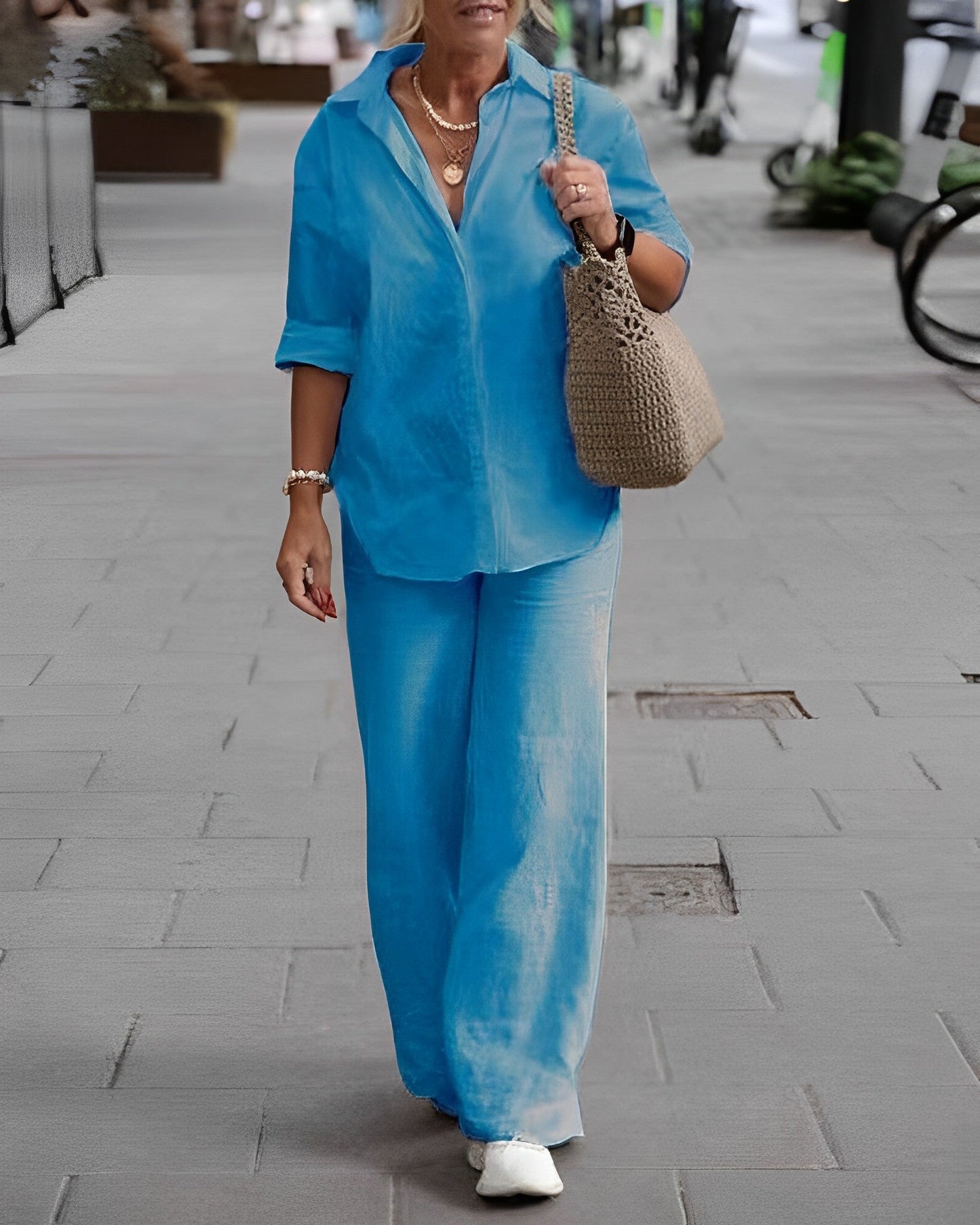 JO | Classic and stylish garment