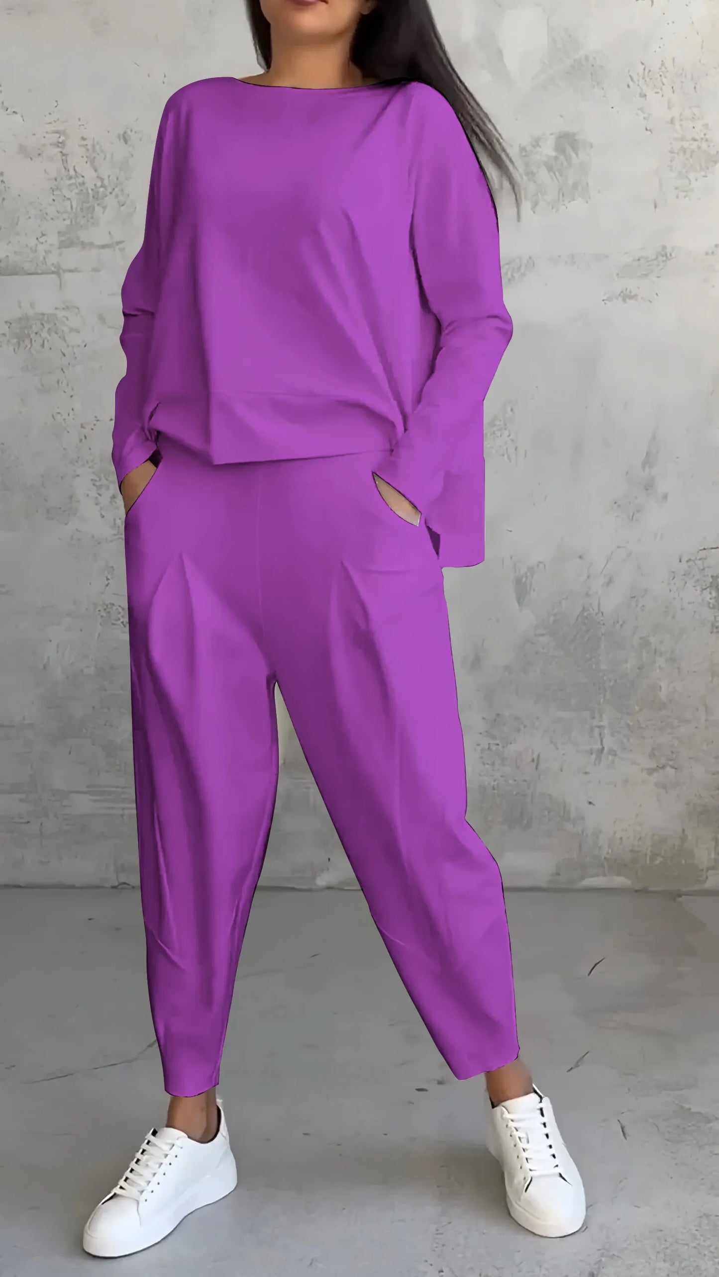 JO | Two-piece set in a casual relaxed fit style