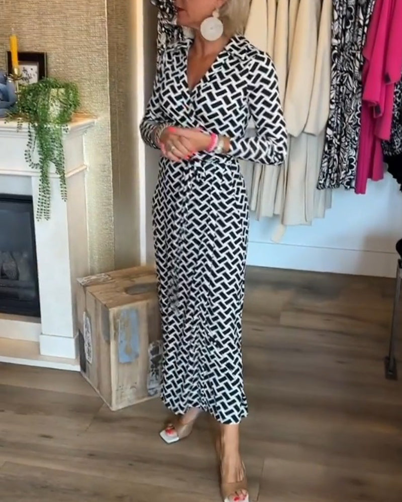 JO | Dresses with slimming features and prints