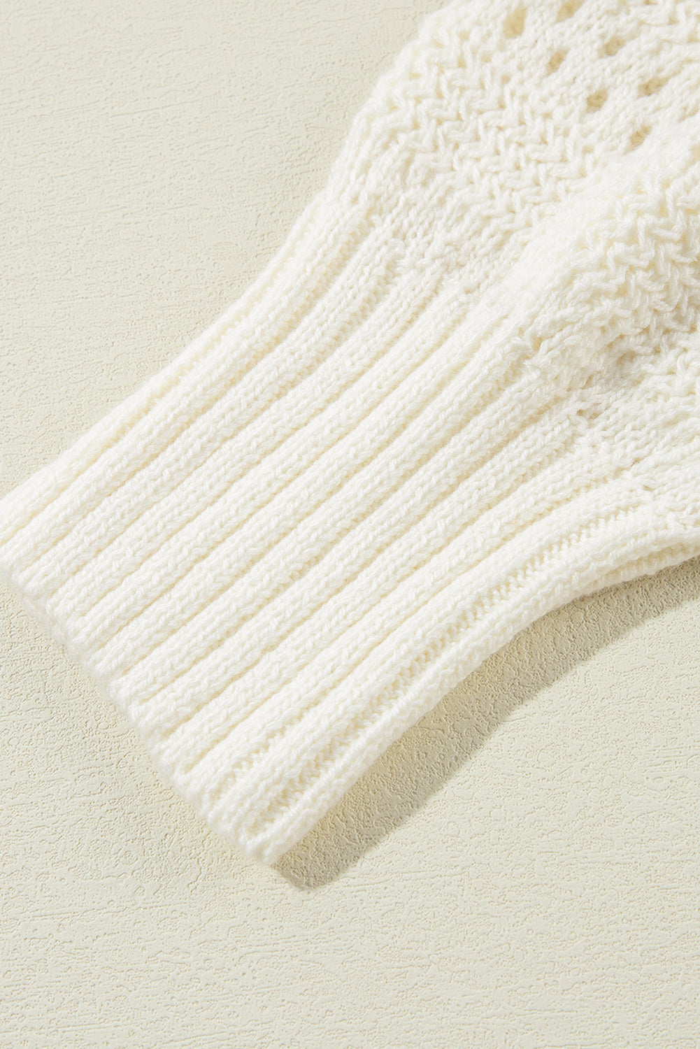 JO | Chic and relaxed winter sweater