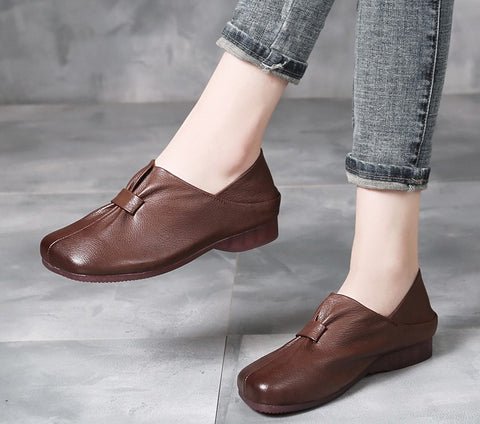 JO | shoes with round toe