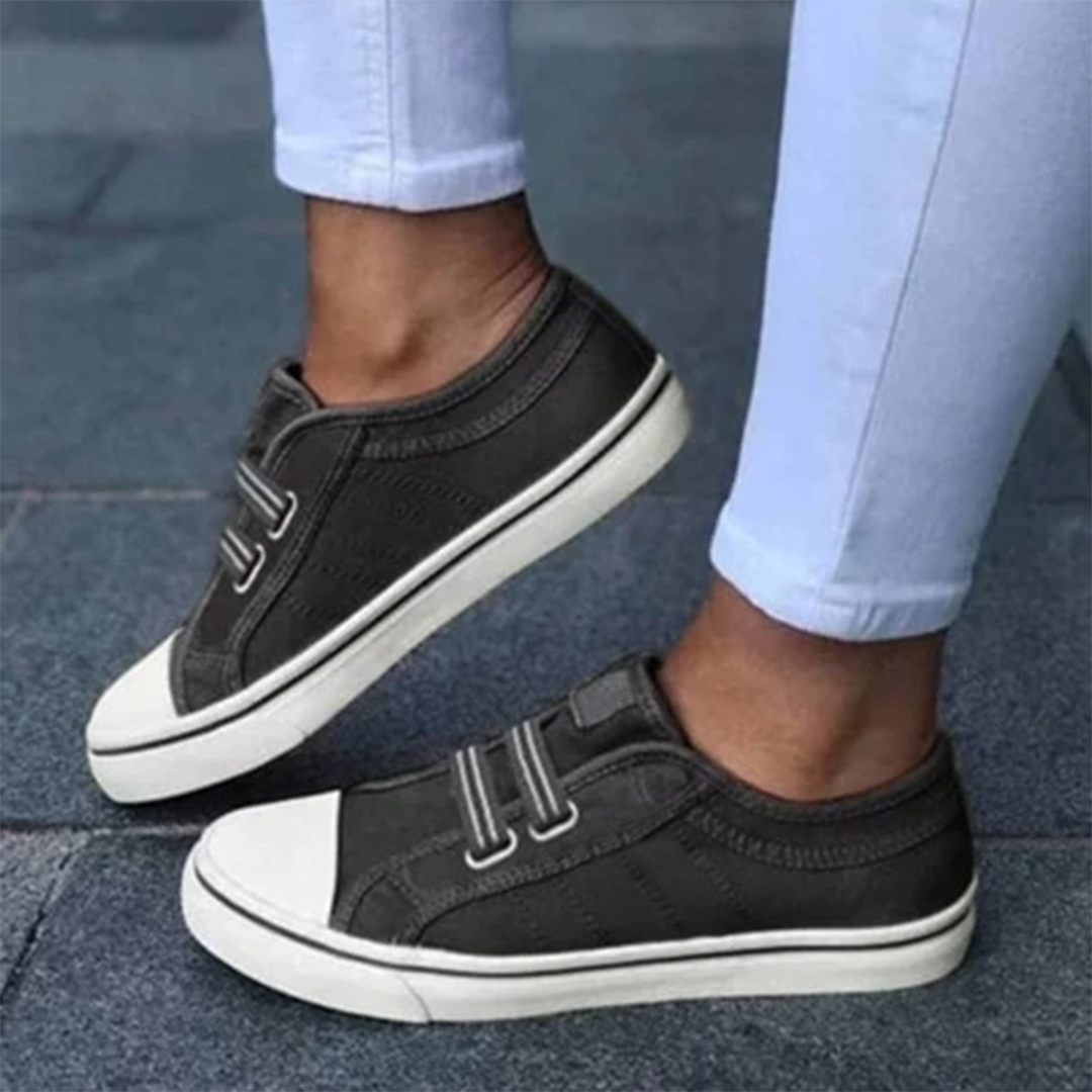 JO | Relaxed and timeless general sneakers