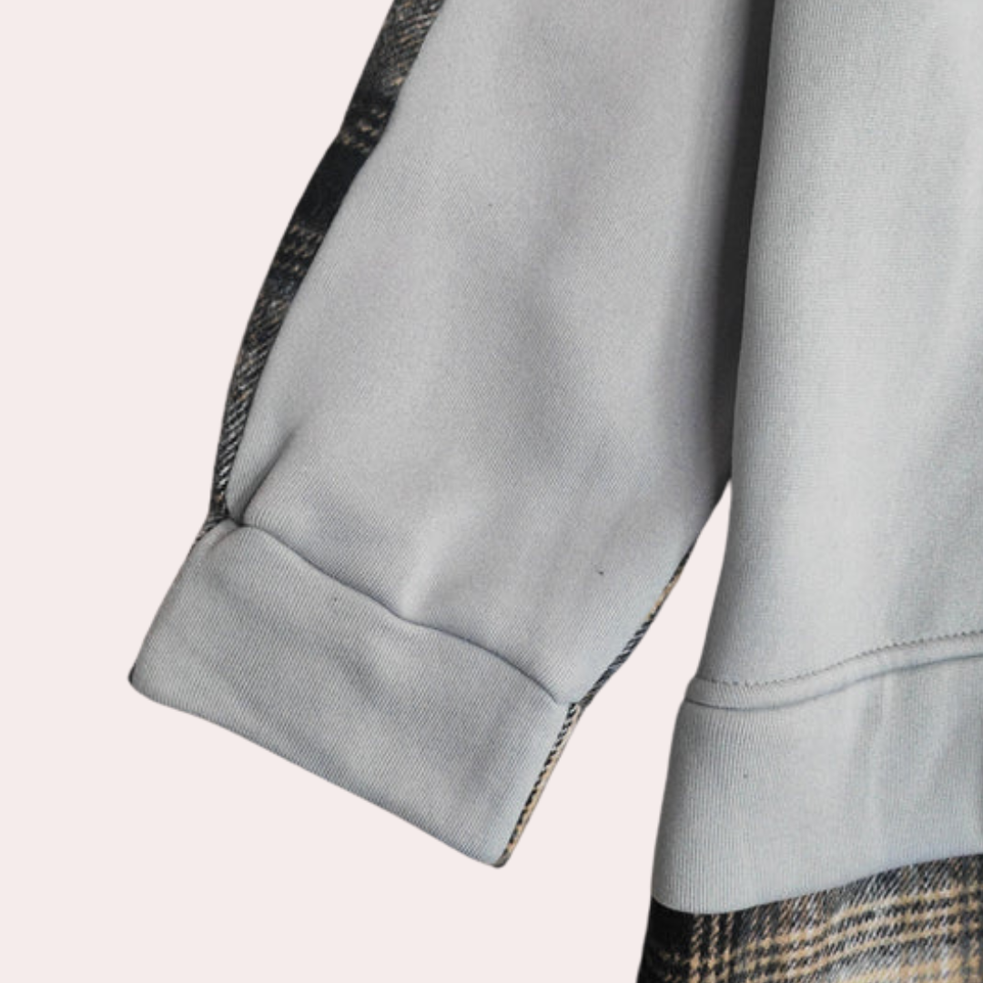 JO | Modern and comfortable winter sweater