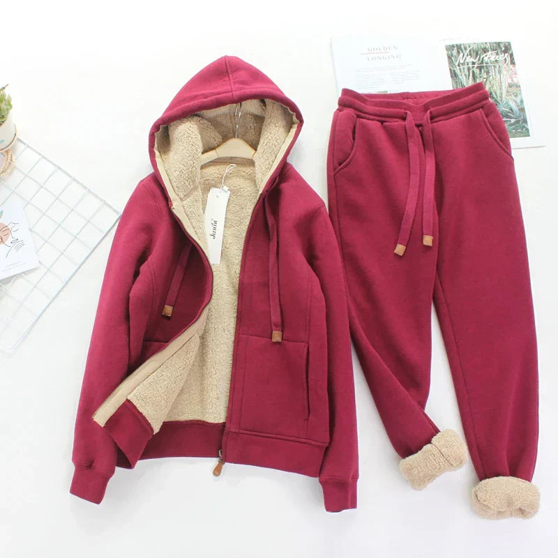 JO | Tailor-made and elegant set of winter jacket and trousers