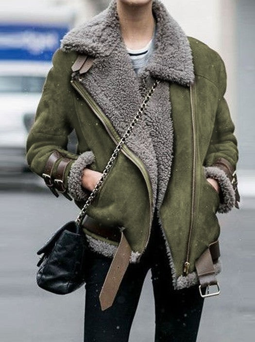 JO | The elegant, cozy coat