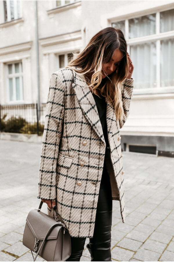JO | Fashionable and lightweight coat