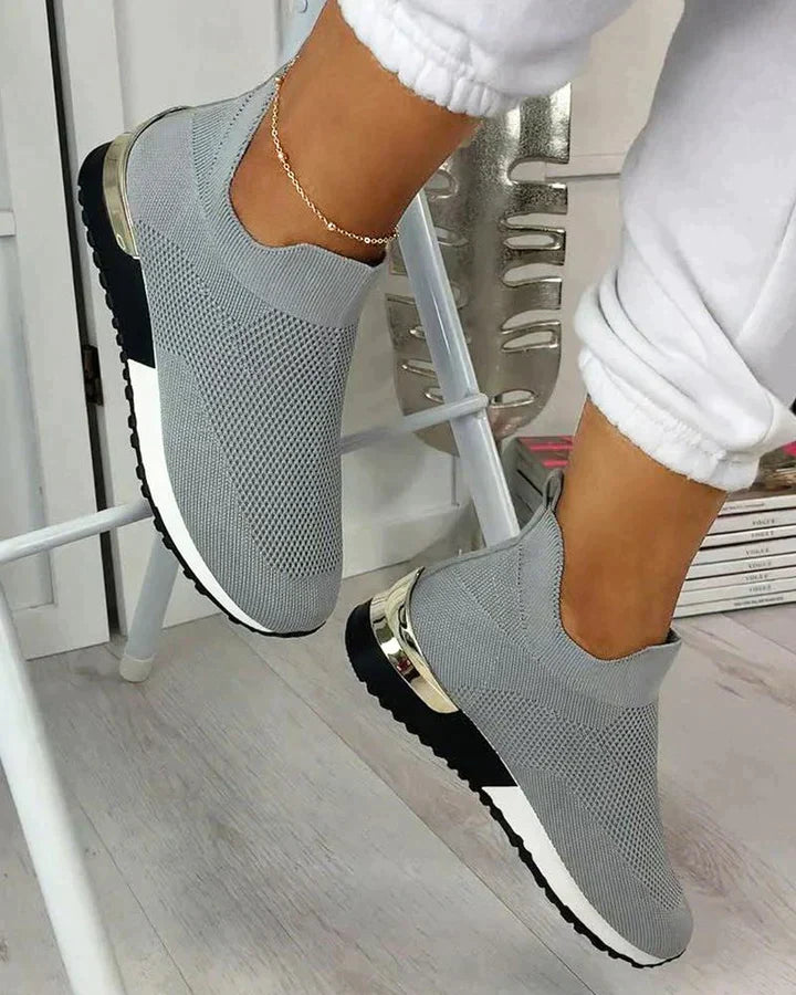 JO | Modern and versatile general garment