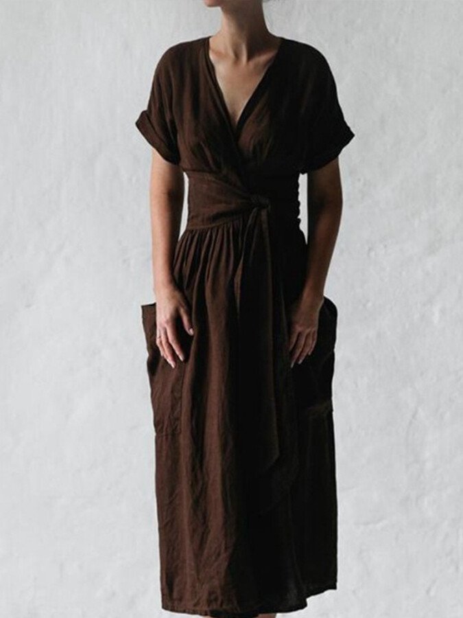 JO | chic midi dress for summer outings