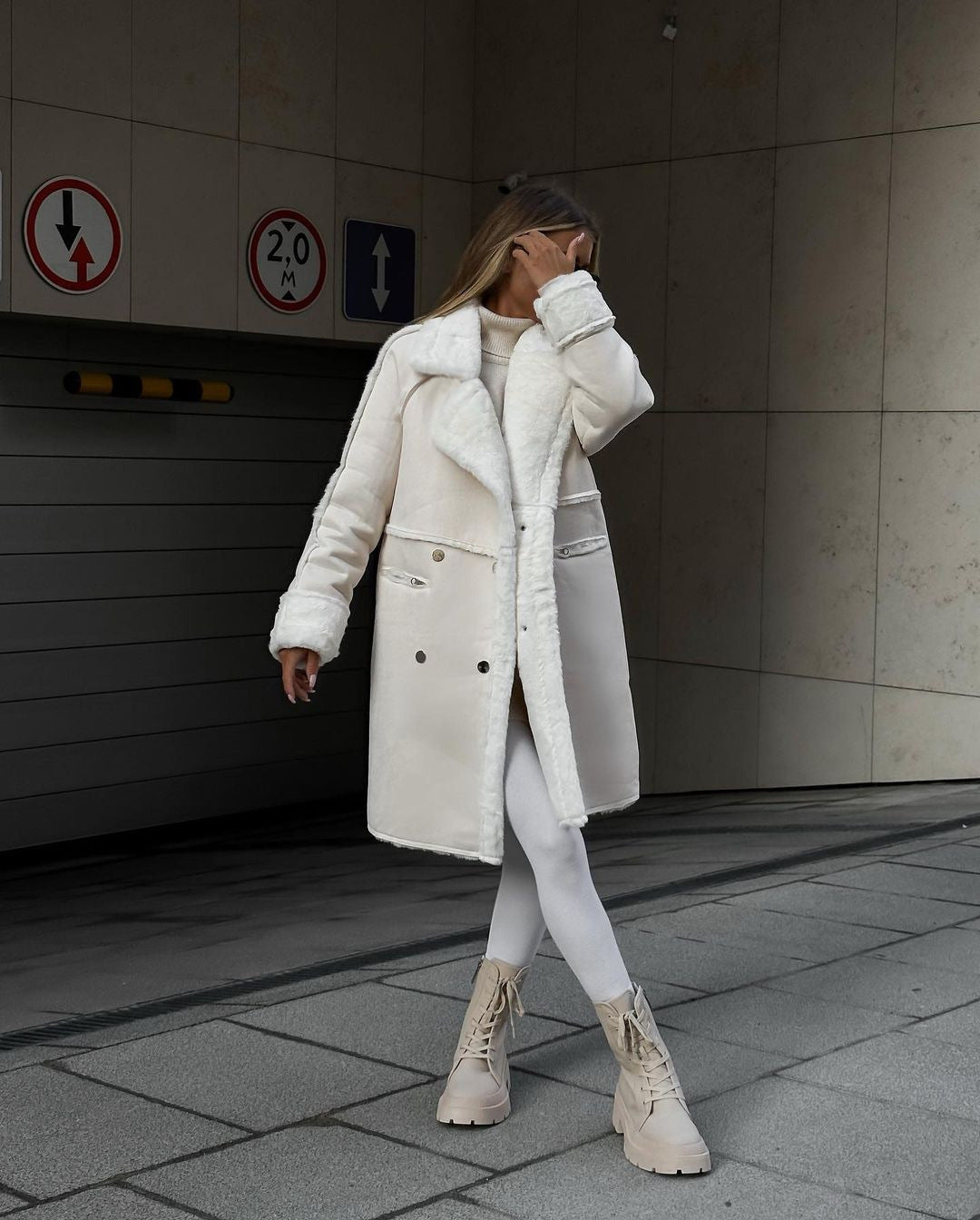 JO | Casual and effortless coat