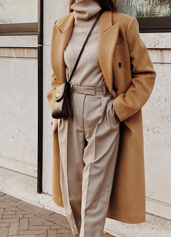 JO | Timeless and elegant coat