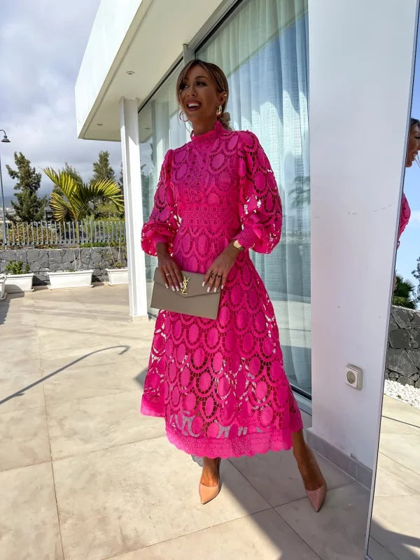 JO | Stylish midi dress in French lace