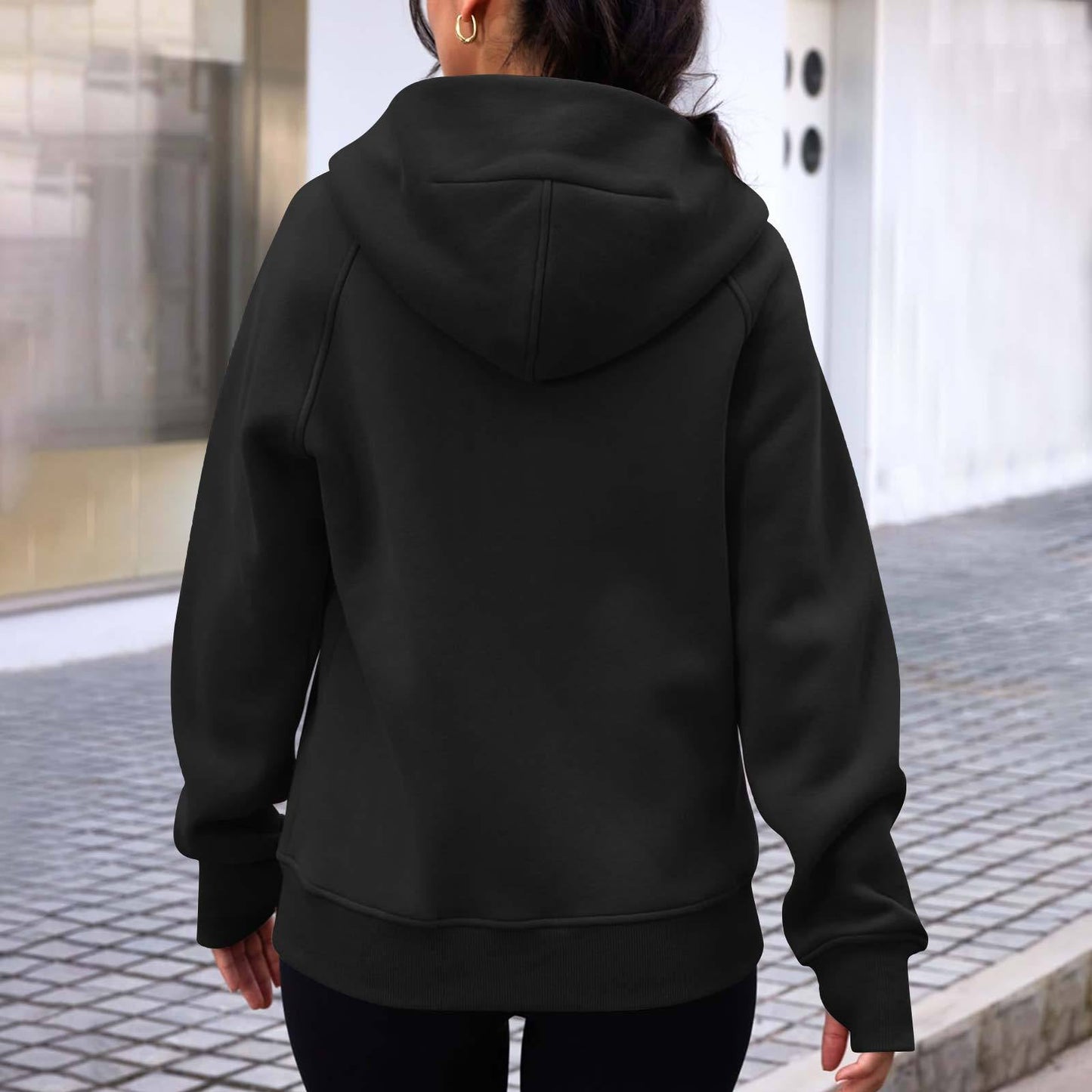JO | Tailored and elegant general sweater