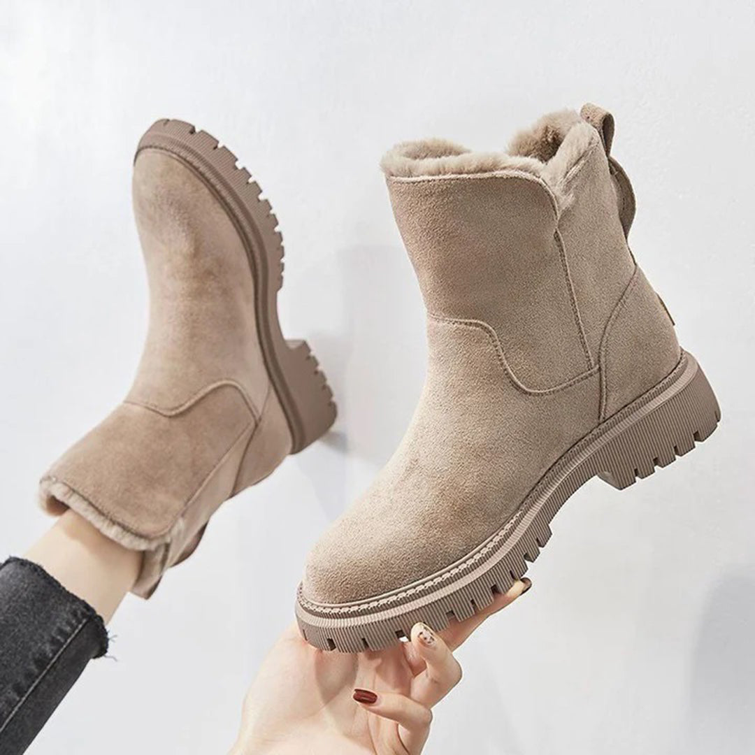 JO | Relaxed and timeless general garment