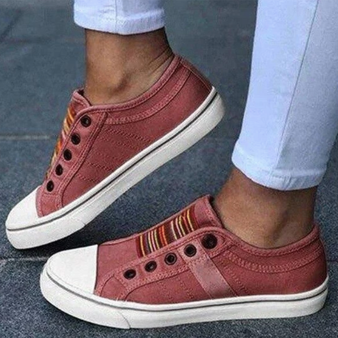 JO | Relaxed and timeless general sneakers
