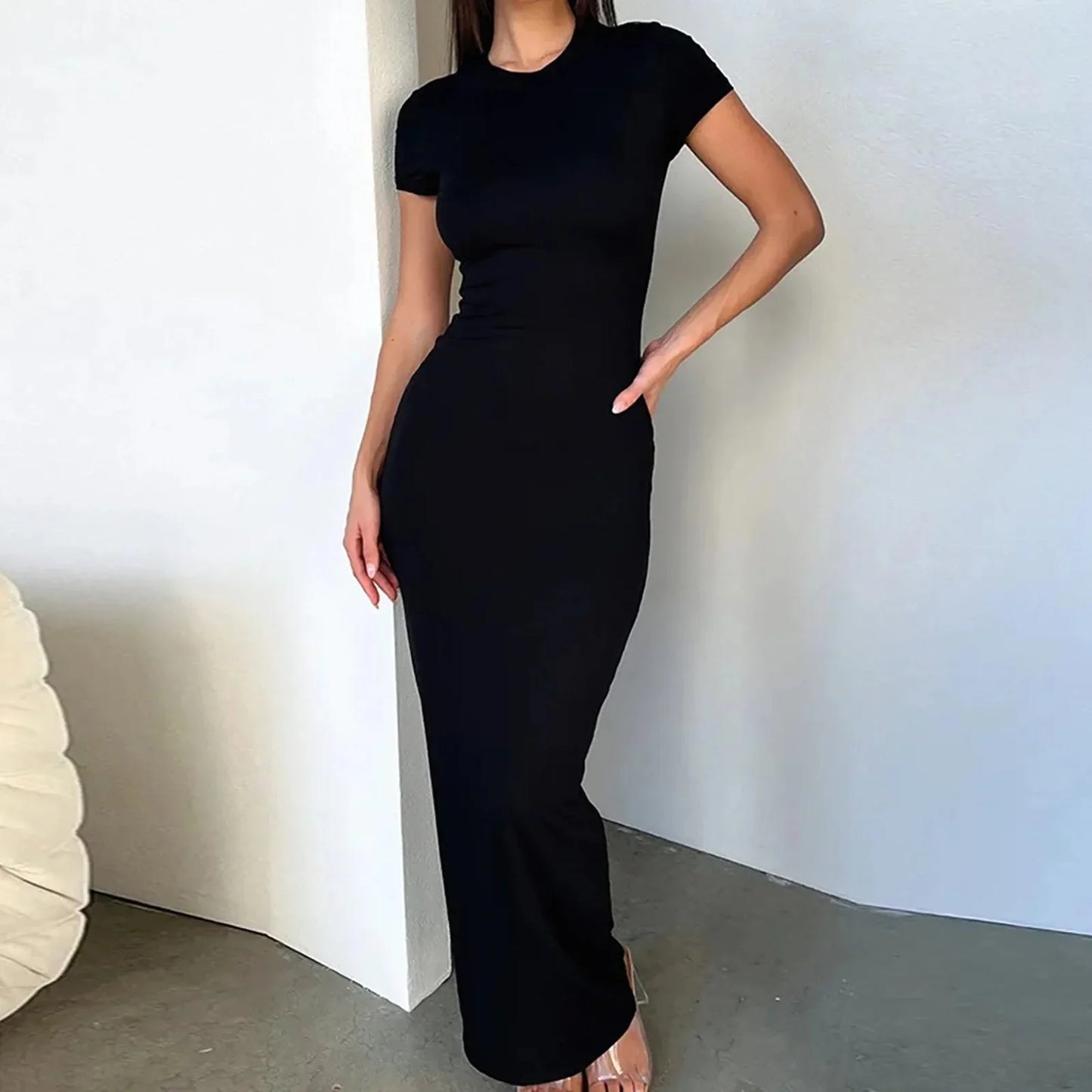 JO | Bodycon maxi dress with short sleeves