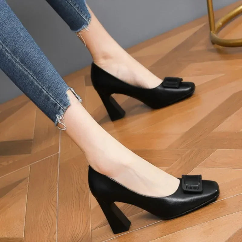 Single Shoe Woman 2023 Summer New Thick Heeled Korean Square Toe Shallow Mouth Metal Buckle Fashion Trend High Heels Women Shoes