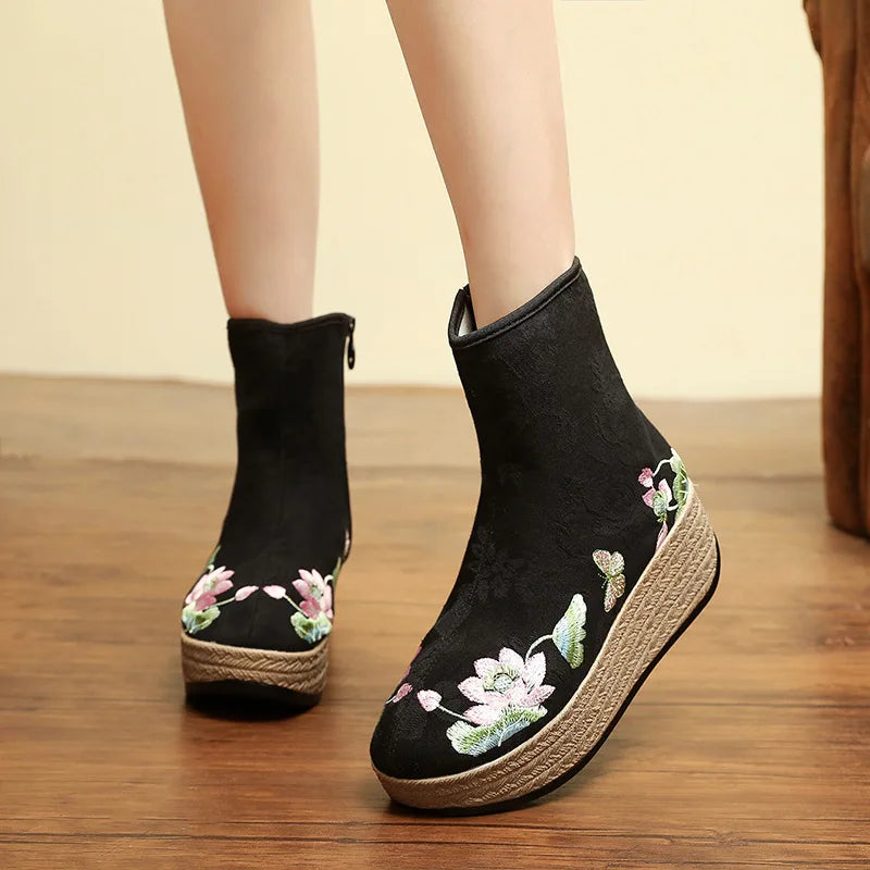 2025 New Autumn Retro Women Linen Cotton Fabric Embroidered Short Ankle Platform Boots Comfortable Ladies Lace Up Booties