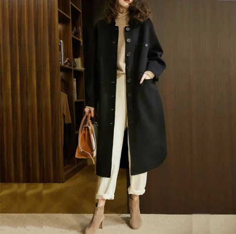 JO | Modern and fashionable coat