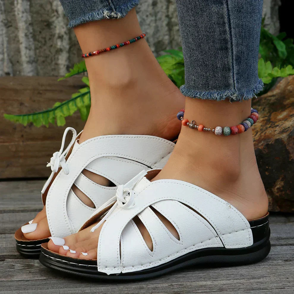 JO | | Comfortable sandals with bow tie