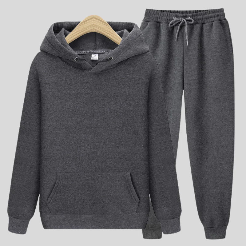 JO | Effortless and trendy winter sweaters