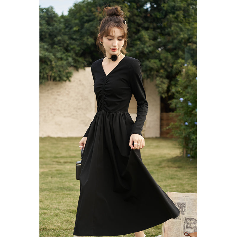 JO | Elegant Black Knitted Smocked V-Neck A-Line Midi Dress