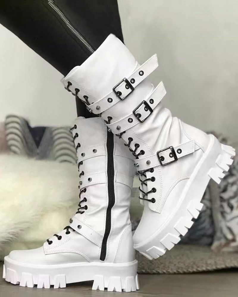 JO | Boots with zipper and buckles