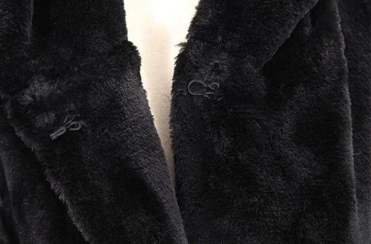 JO | Relaxed and stylish coat