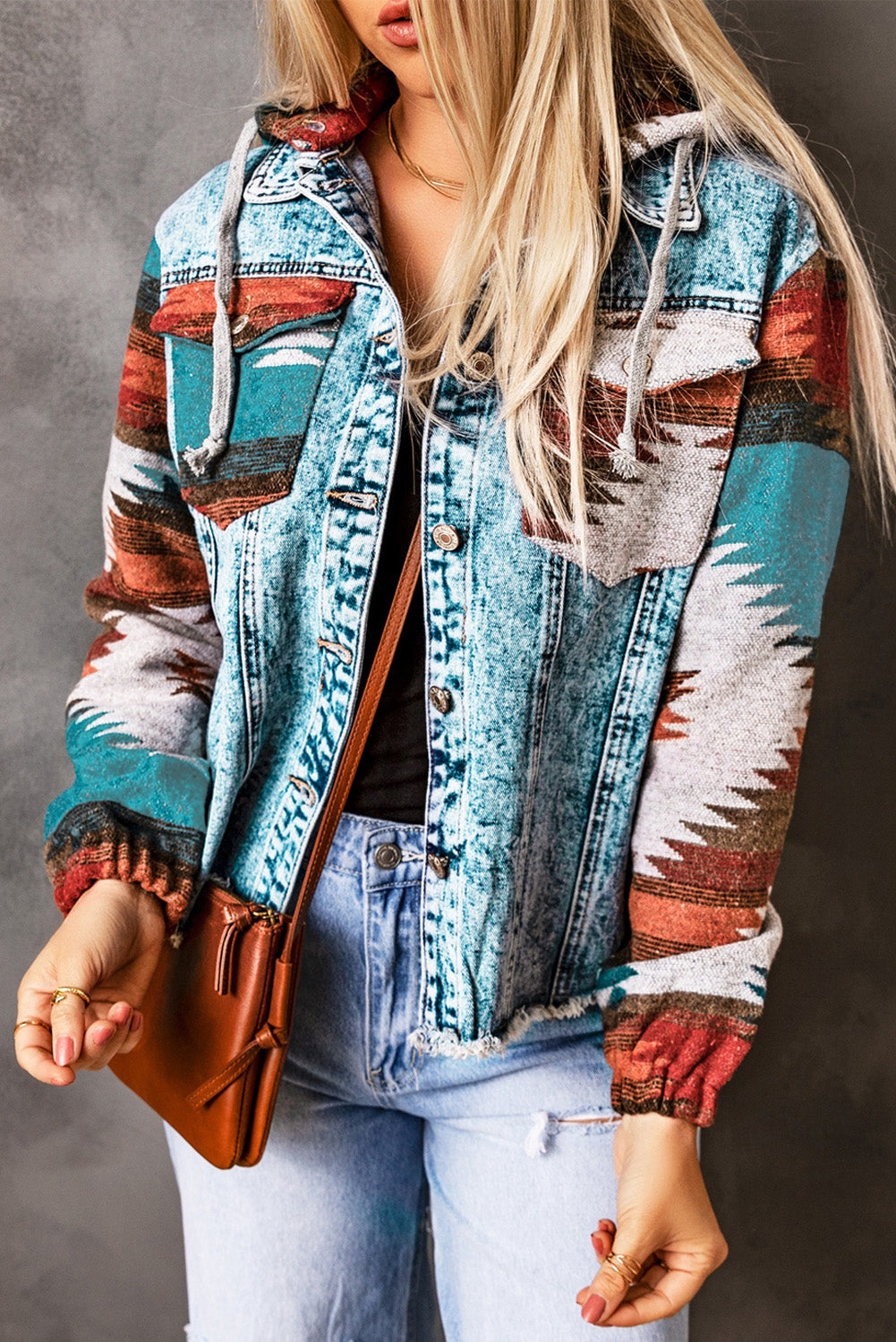 JO | Relaxed and timeless winter jacket