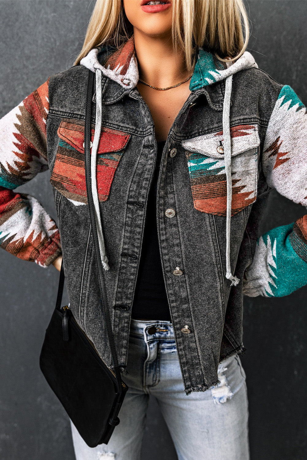 JO | Relaxed and timeless winter jacket