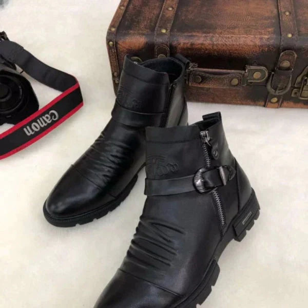 JO | Hand-stamped boots with zipper