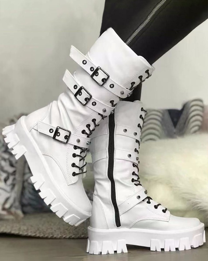JO | Boots with zipper and buckles