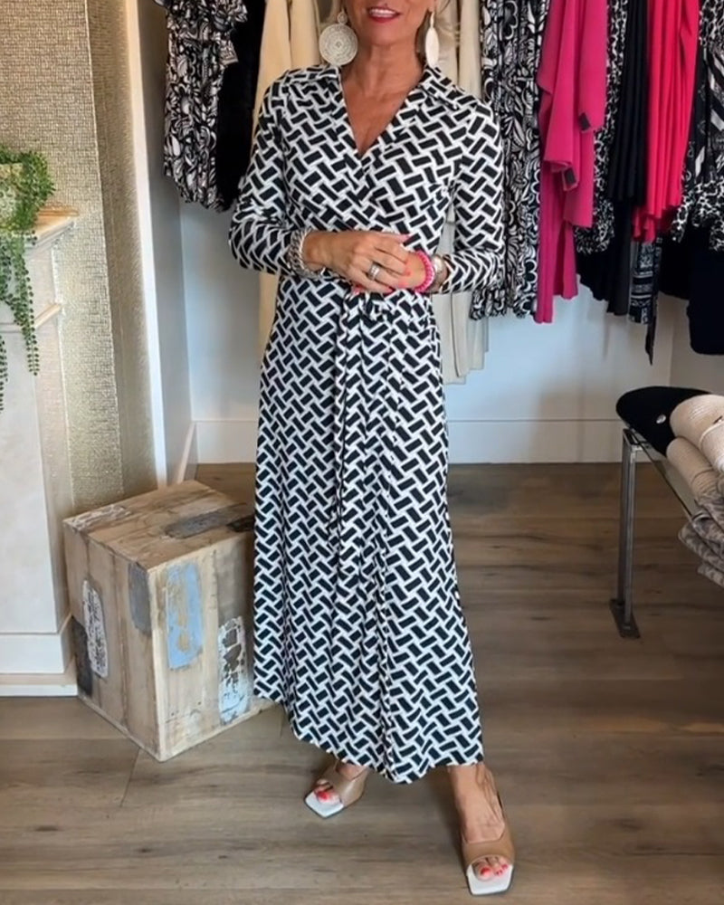 JO | Dresses with slimming features and prints