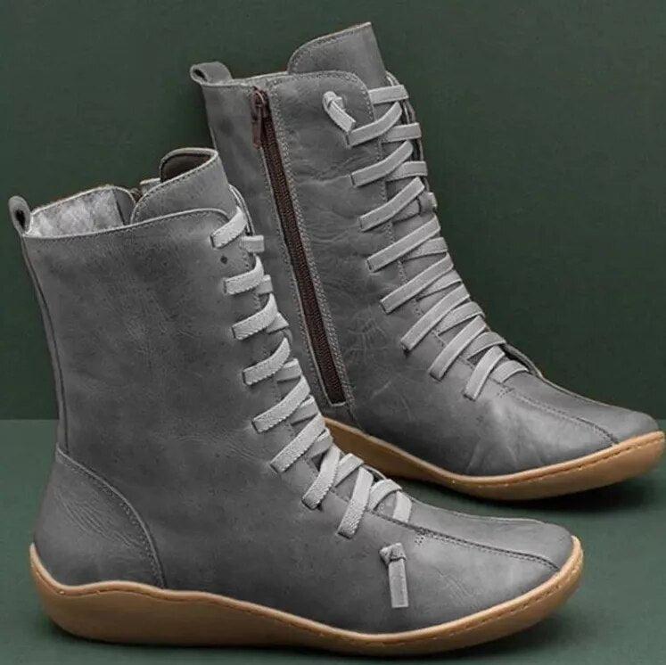 JO | Relaxed and timeless general boots