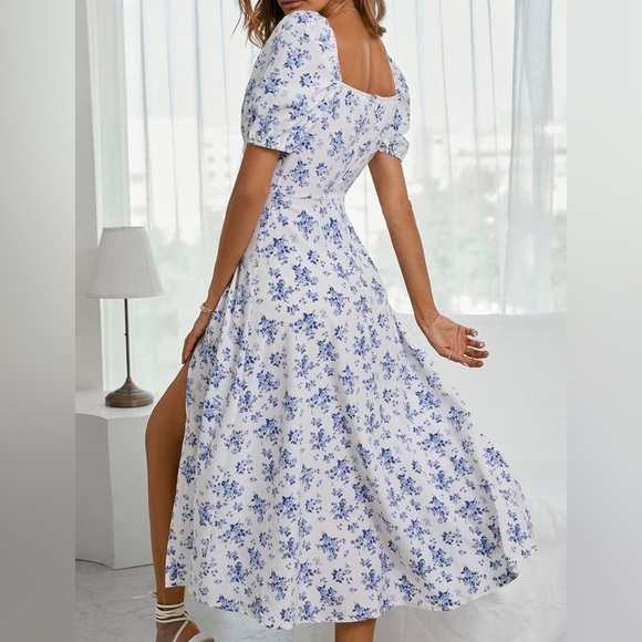 JO | Midi dress with square neckline and floral print