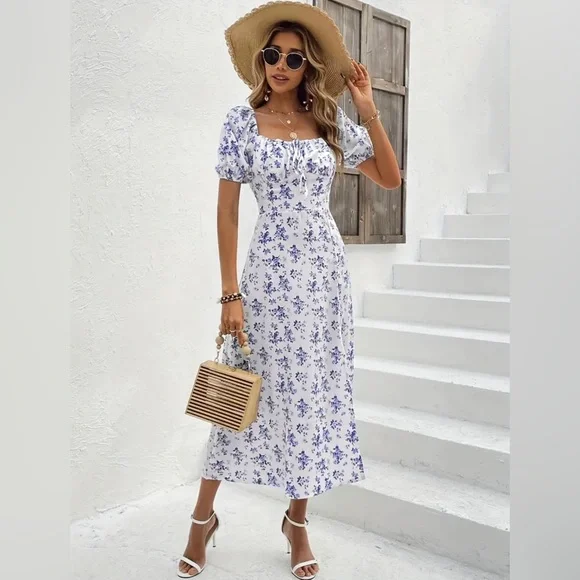 JO | Midi dress with square neckline and floral print