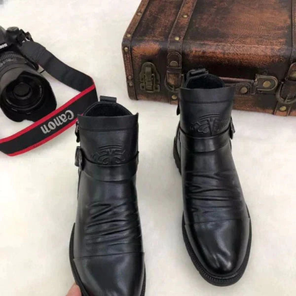 JO | Hand-stamped boots with zipper