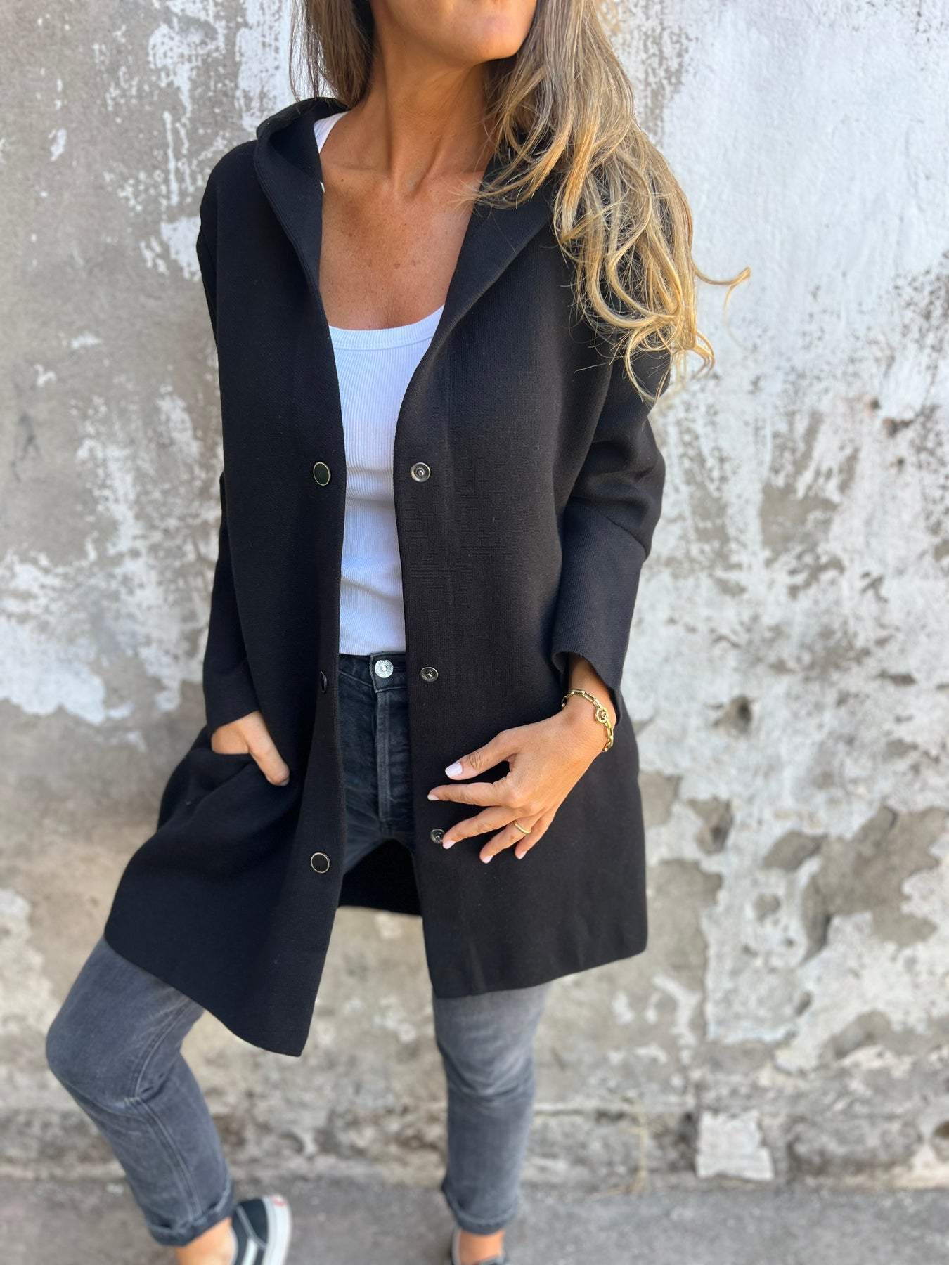 JO | Relaxed and timeless winter jacket